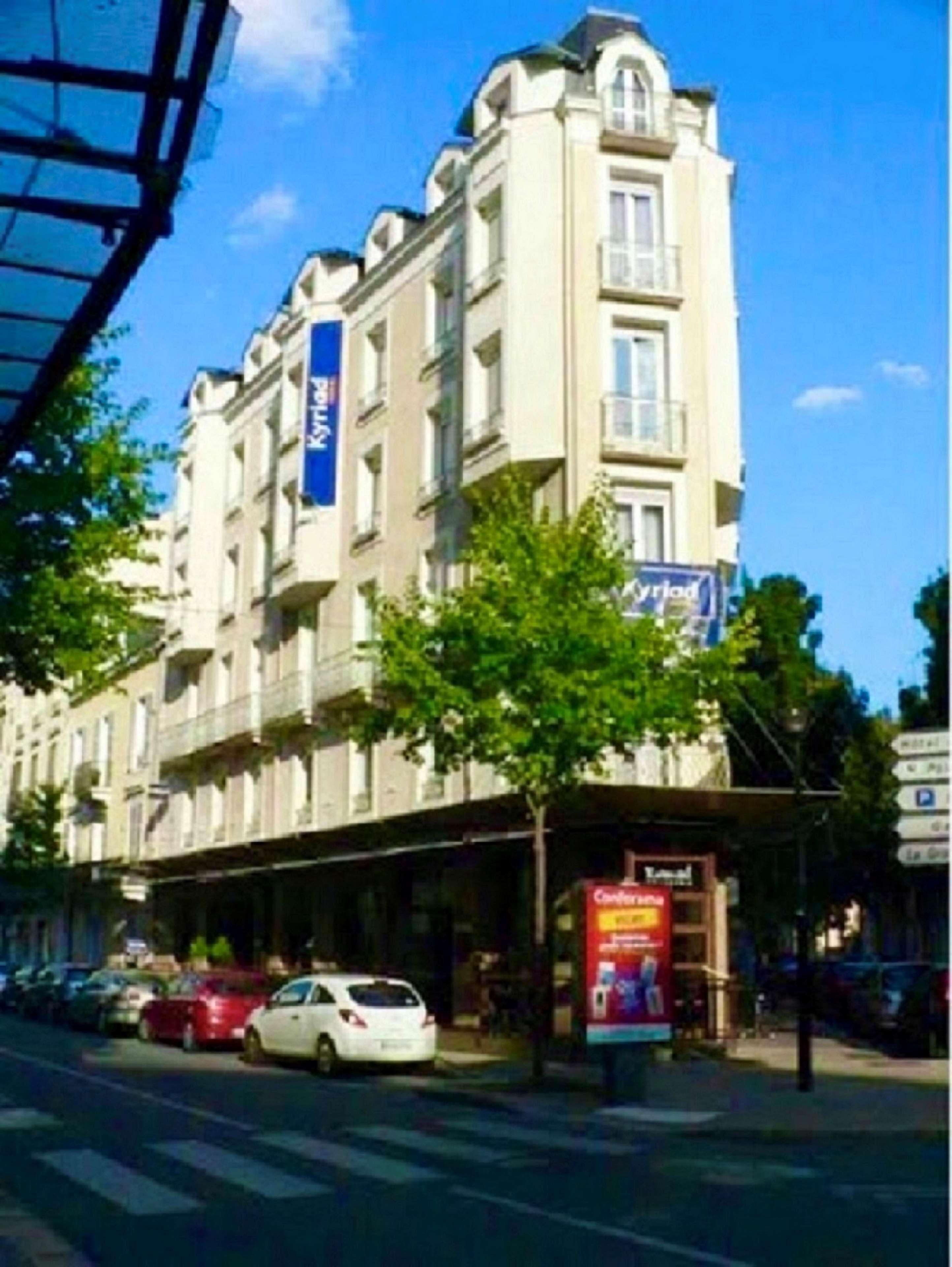 Kyriad Restaurant Centre Spa Vichy Exteriér fotografie